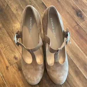 Women’s Franco Sarto high heels, size 9.5.